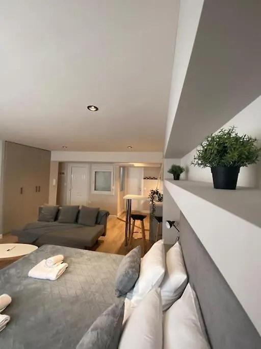 Studio Next To Campus & Hospitals-Thessaloniki 0*, Thessaloniki