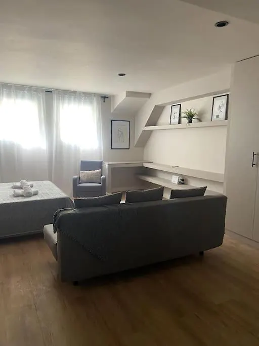 Studio Next To Campus & Hospitals-Thessaloniki 0*, Thessaloniki